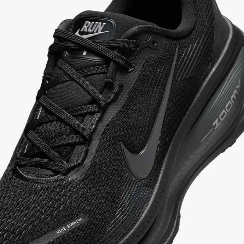 Nike Vomero 18